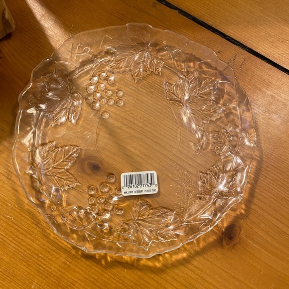 Arcoroc Dining Vintage Arcoroc Glass Dessert Plates Mallory Grapes Design Nib Poshmark Arcoroc Dining Vintage Arcoroc Glass Dessert Plates Mallory Grapes Design Nib Poshmark